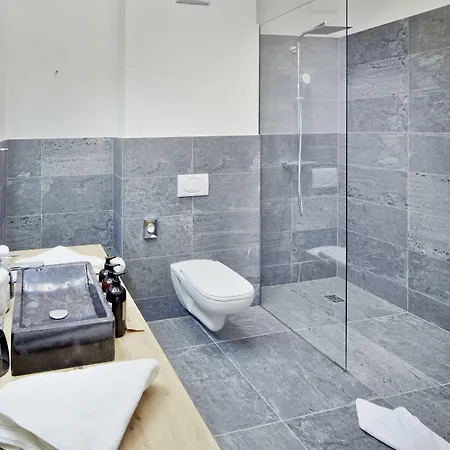 Puitalm - I I 4* Arzl im Pitztal